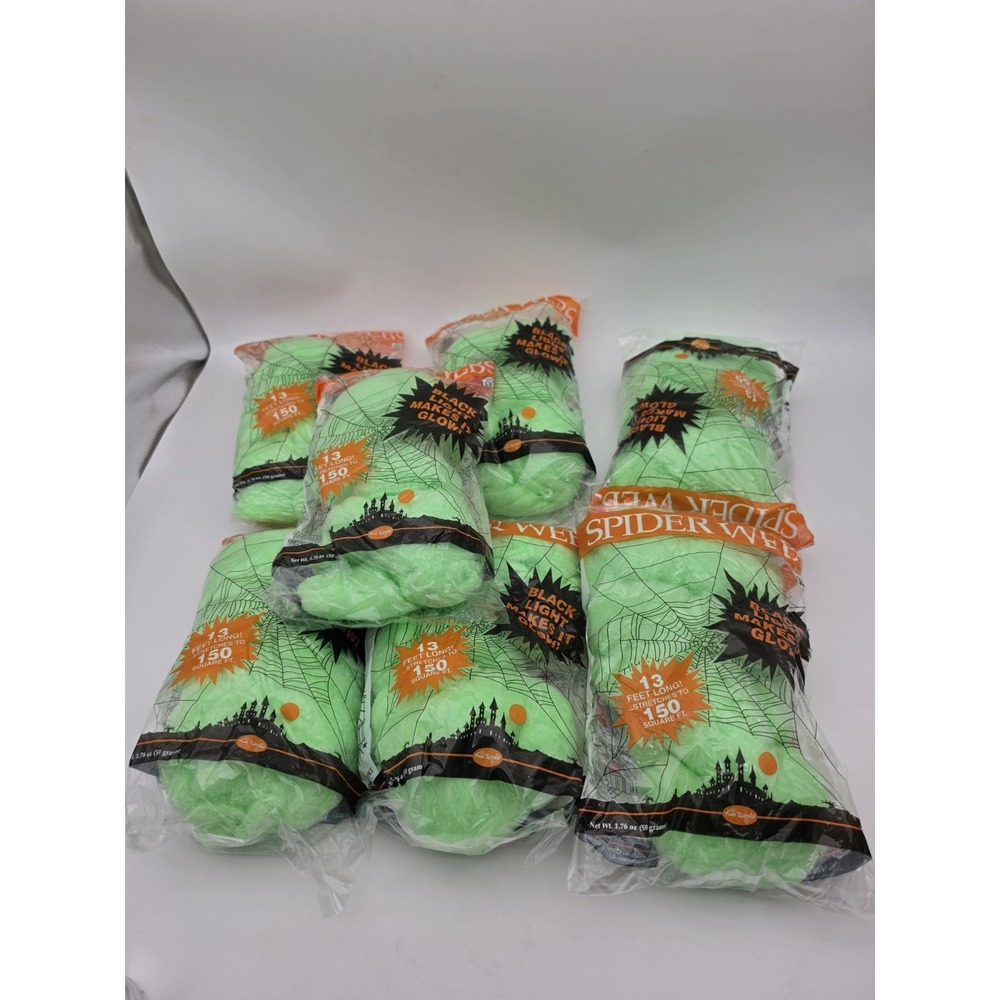 Vtg Nos 7 SUPER GLOW SPIDER WEB GLOWS IN BLACK LIGHT 13' LONG STRETCHES TO 150'